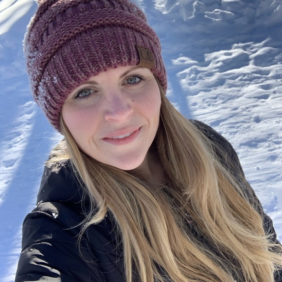 Meet your Posher, Nichele - Picture 2 of 4